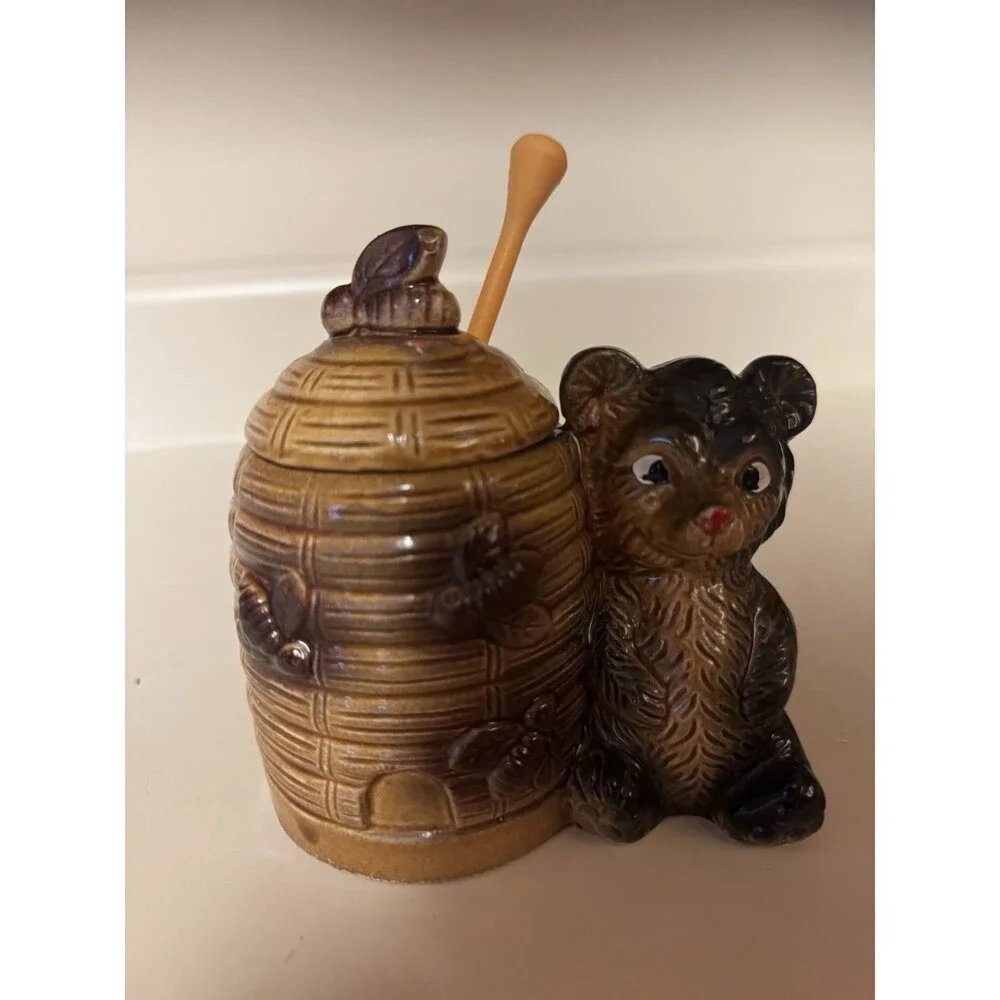 Honey Pot Bear & Bee Hive Armbee Japan with stir stick Vtg Retro Kitchen Decor